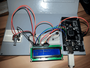 Fertig angeschlossenes Sainsmart Display (16x2)