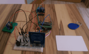 Aufbau der Alarmanlage mit dem RFID Modul.