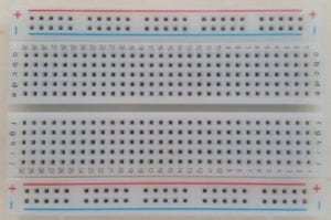 Breadboard mit 400 Pins