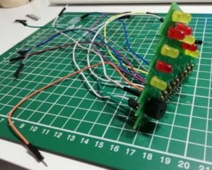 Weihnachtsbaum mit Breadboardkabel