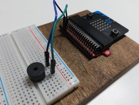 Aufbau - BBC micro:bit mit Piezo Buzzer