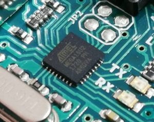 Chip ATMEL MEGA16U2, Serial to USB Converter