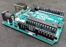 originaler Arduino UNO