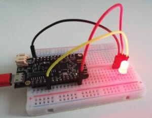 ESP32 mit RGB LED (WS18B20)
