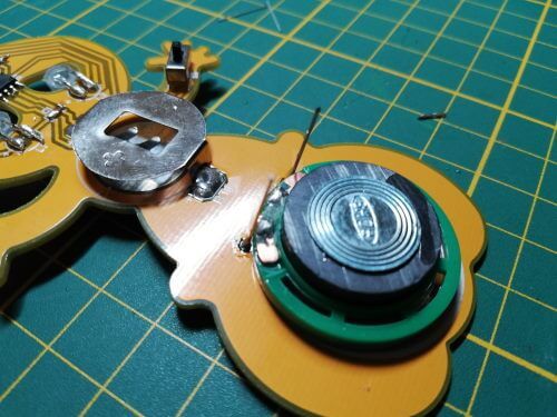 montage des Speakers auf der Platine