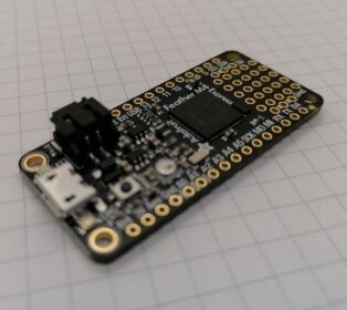 Adafruit Feather M4 Express mit ATSAMD51 Chip