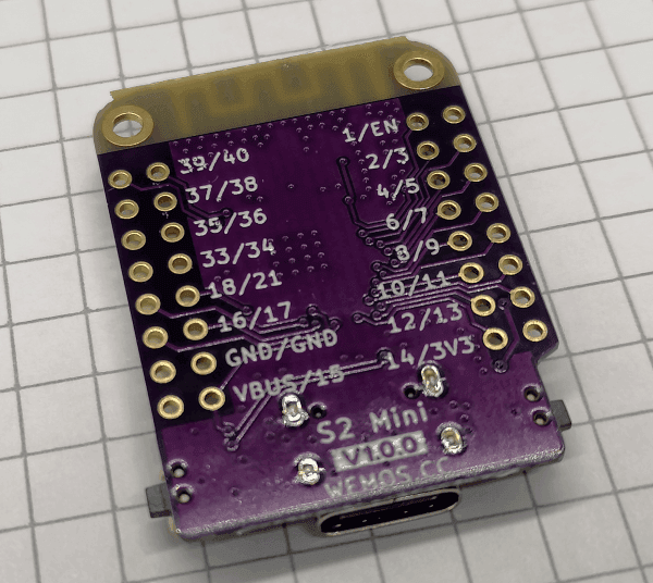 Rückseite des Lolin S2 mini