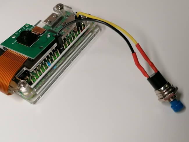 Raspberry Pi Zero 2 W mit Pi Camera & Taster