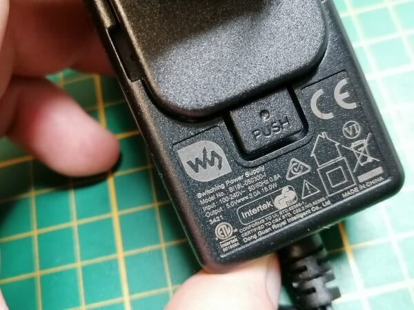 5 V, 3 A Netzteil mit Micro-USB Anschluss