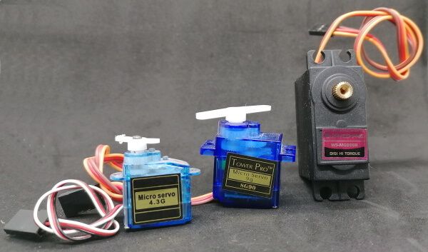 different types of servo motors