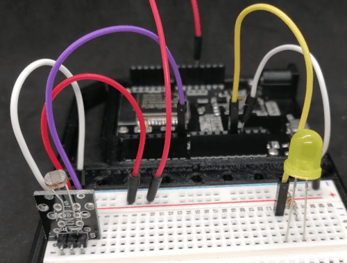 Schaltung - ESP32 von AZ-Delivery mit Fotowiderstand