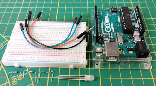Bauteile zum Aufbau der Schaltung - Arduino UNO mit RGB LED