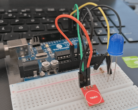 Arduino UNO mit kapazitiven Touchsensor & LED