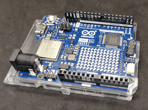 Arduino UNO R4 WiFi