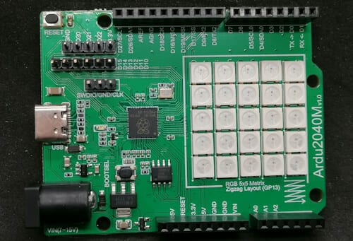 Vorderseite des Ardu2040M Mikrocontrollers