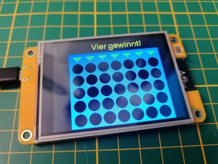 Spielfläche - Vier gewinnt am ESP32 Development Board