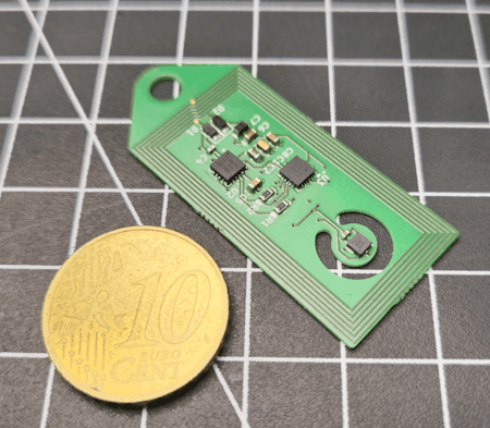 Grössenvergleich NFC Temperatursensor mit 10cent