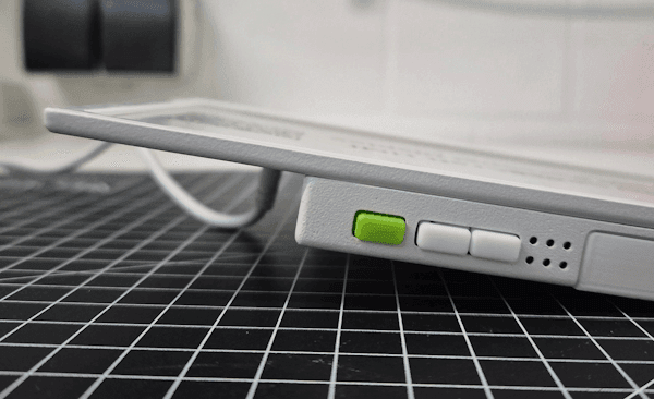 seeed studio reTerminal E1001 - USB-C Kabel Wandmontage Problem