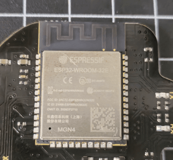 ESP32-WROOM-32E auf Fox:bit