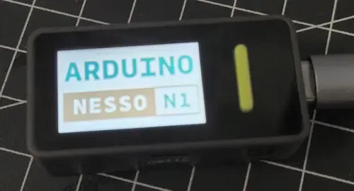 Logo auf dem 1,4 Zoll IPS Display des Arduino Nesso N1
