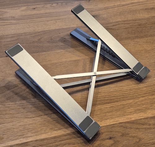 M57 - Laptopständer - Dockingstation - minimaler Winkel