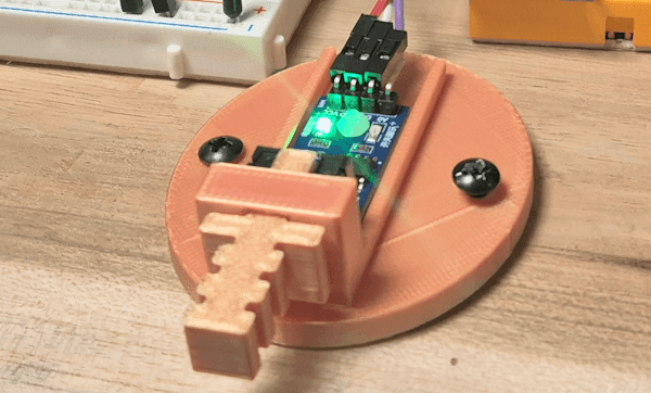 Halter - Gabellichtschranke mit Steg - Kontakt geschlossen