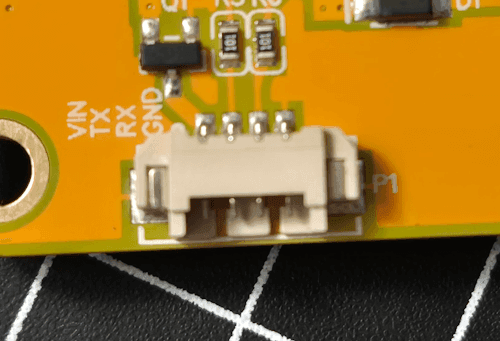 VIN am Cheap Yellow Display