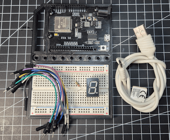 benötigte Komponenten zum Anschluss einer 7Segmentanzeige am ESP32
