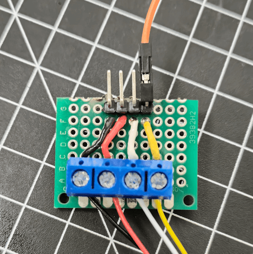 kleiner Adapter von Schraubklemme auf 4Pin Steckerleiste
