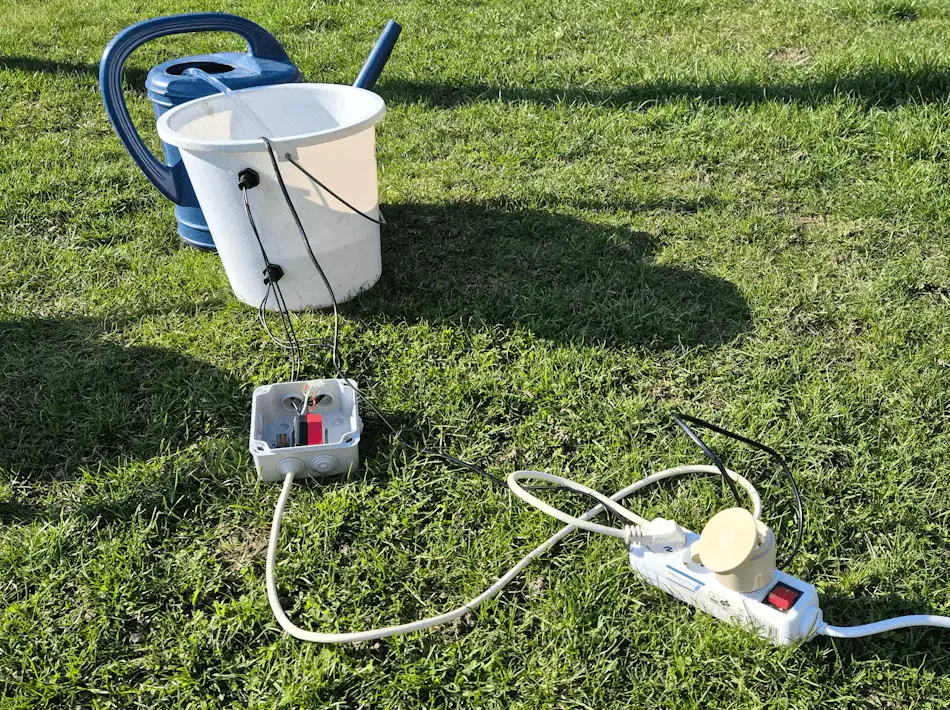 Aufbau der Schaltung  - automatische Pumpensteuerung mit Shelly und Schwimmschalter