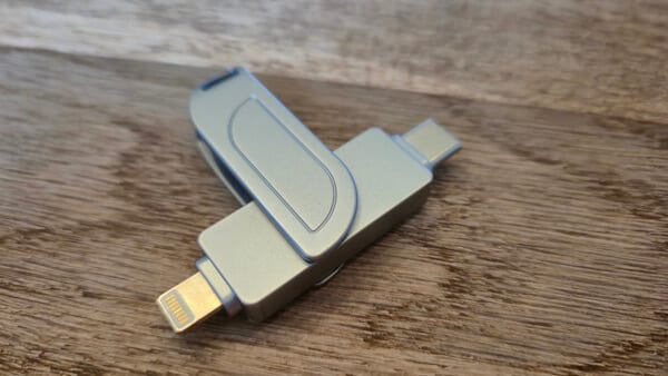 Gaulau - 128GB USB-Stick  - Stecker