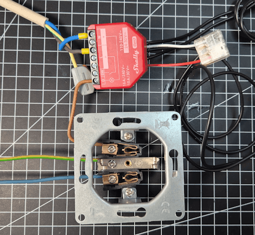 Steckdose am Shelly Plus 1PM