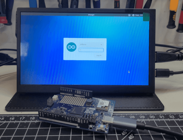 7 Zoll HDMI Monitor am Arduino UNO Q