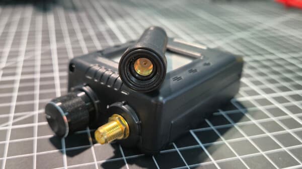 ThinkNode M5 - LoRa Antenne mit Dichtungsringe - montiert