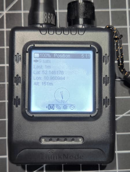 GPS-Positionsanzeige des ThinkNode M5 mit Koordinaten
