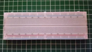 Breadboard mit 830 Pins