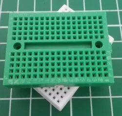 Breadboard mit 170 Pins