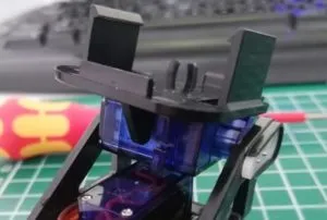 Platte für Kameramodul auf Servo