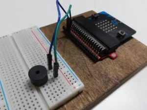 Aufbau - BBC micro:bit mit Piezo Buzzer