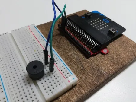 Aufbau - BBC micro:bit mit Piezo Buzzer