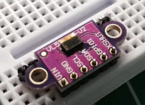 anlöten der Stiftleiste an den Laser Distanz Sensor