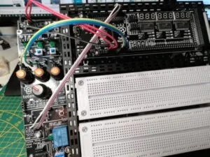 Aufbau - Drehpotentiometer zum steuern der RGB LED