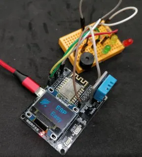 Aufbau der Schaltung - ESP8266 Wetterstation mit LEDs und Piezo Buzzer