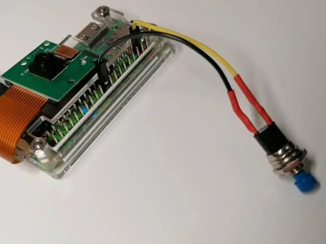 Raspberry Pi Zero 2 W mit Pi Camera & Taster