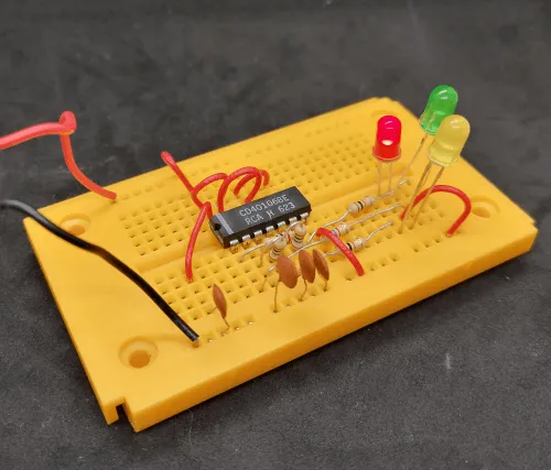 Schaltung - Dreiphasenlauflicht