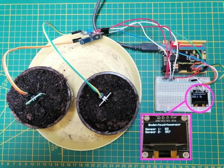 Arduino UNO R3 - Werte der Bodenfeuchtesensoren auf OLED Display