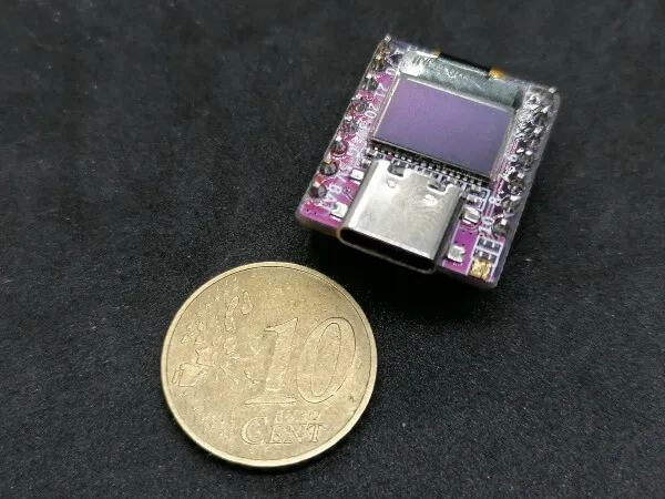 Größenvergleich des ESP32 C3 mit einem 10-Cent-Stück