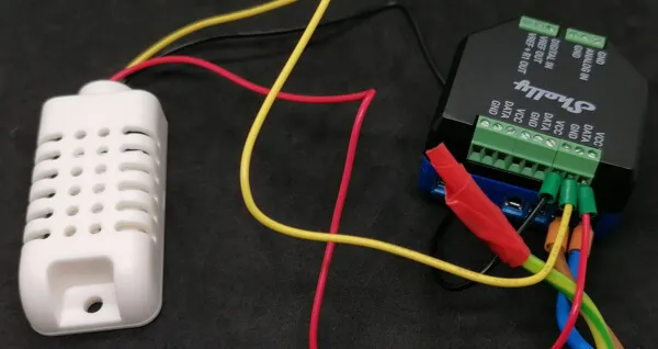 Shelly Plus 1 mit AddOn & DHT22 Sensor