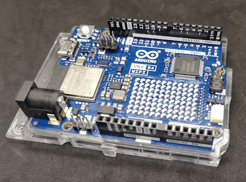 Arduino UNO R4 WiFi