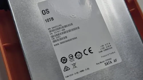 10 TB HDD aus dem Chia Miner von Bitcoin Merch